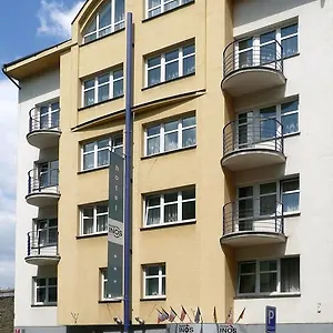 Hotel Inos, Prag