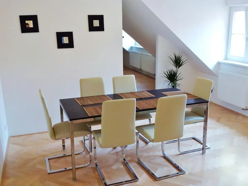 פראג Selinor Old Town Apartments 4*,  צ'כיה