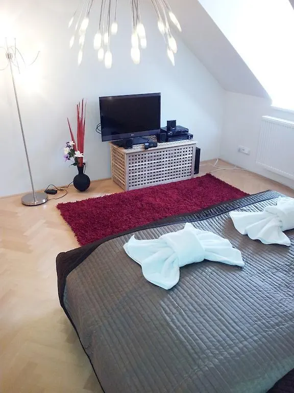 פראג Selinor Old Town Apartments מלון דירות